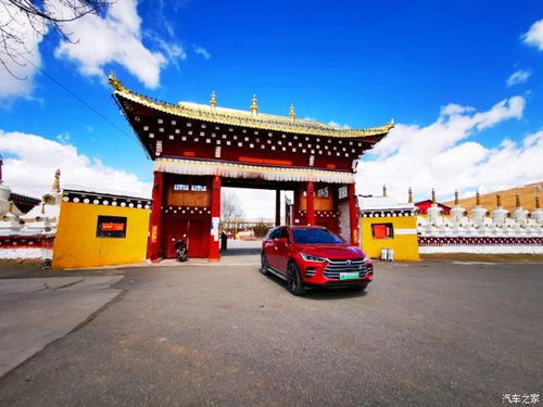 川西旅行中一座有温度的寺庙,只因一句 把车开进来停吧